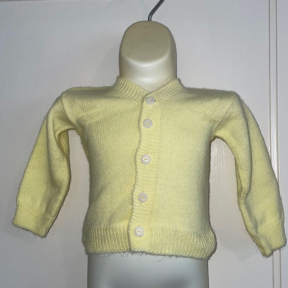 Vtg 60s A Jamie Boy’s sweater yellow infant/babycardigan